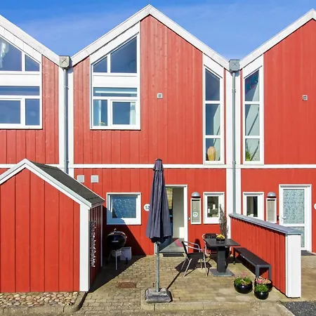Anca - 800m From The Sea In Nw Jutland By Interhome Lokken